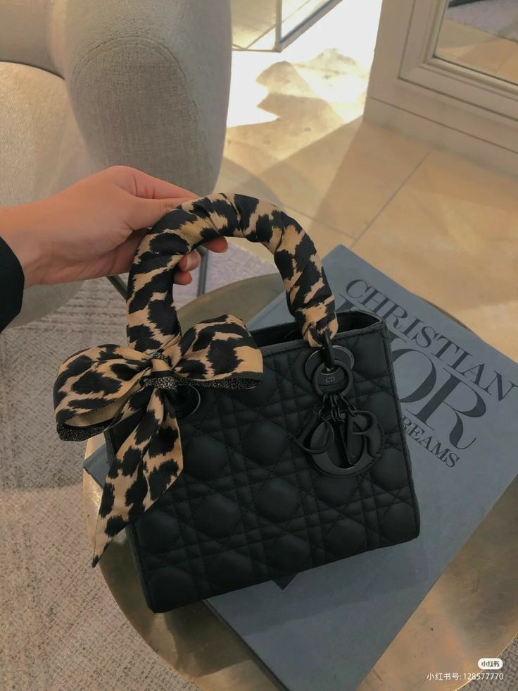 Lady Dior Mini Bag| Black