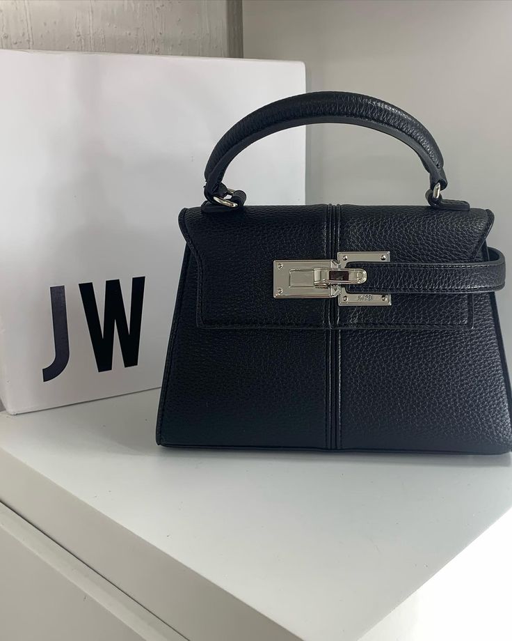JW PEI| Black