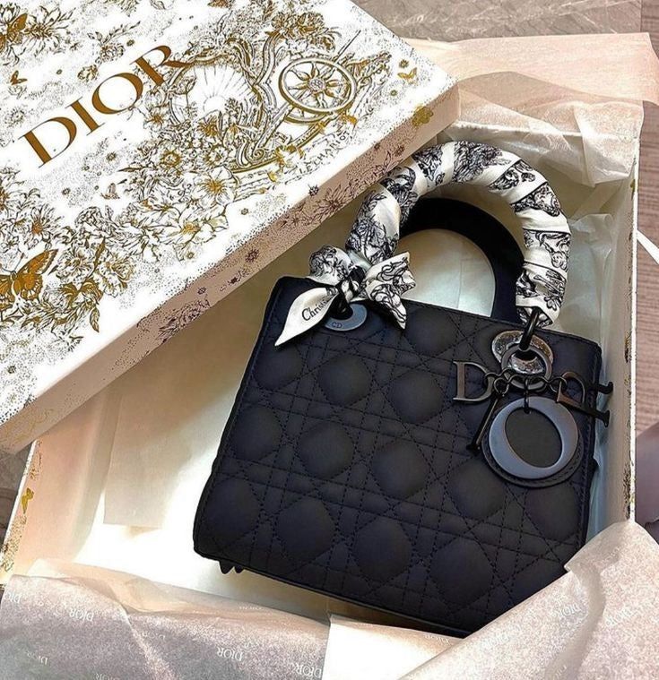 Lady Dior Mini Bag| Black